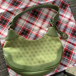 Dooney & Bourne Green Purse like new condition